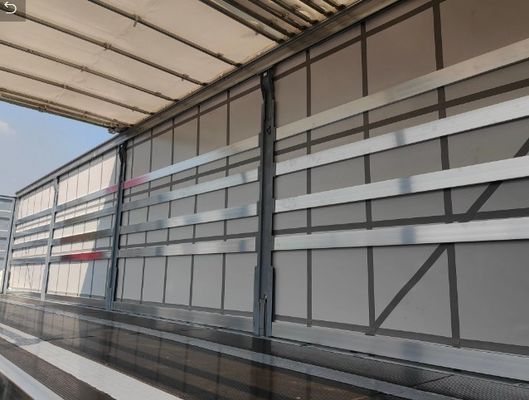 Ατσάλινο Κλειστό Κουτί Σώμα Κεραμίδας Πλευροφόρο Βαν Φορτηγό Ημιφορετικό ρυμουλκούμενο για Ρωσική Αγορά