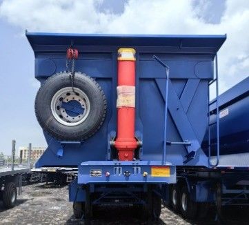 Μηχανοκίνητη ανάρτηση 40-100 τόνων Max ωφέλιμο φορτίο Dump Tipper ρυμουλκούμενο για μεταφορά μεταλλεύματος