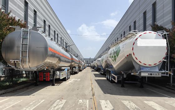 Q345B T700 Υλικό 3 Άξονας δεξαμενή καυσίμου οχήματος