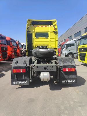 4X2 6X4 Χρησιμοποιούμενα ελκυστήρα Sinotruk Sitract με χειροκίνητη ή αυτόματη μετάδοση