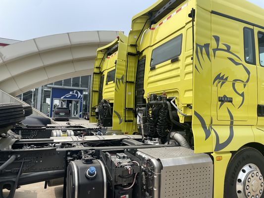 31 40T Sinotruk HOWO Κοντέινερ φορτηγό ρυμουλκούμενο ελκυστήρα κεφαλή φορτηγό με 380HP 400HP 420HP