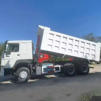 Χρησιμοποιούμενο φορτηγό HOWO 6X4 για την εξόρυξη στη Ρωσία