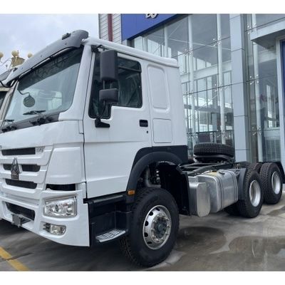 Μεγάλη Ιπποδύναμη 480/540hp Howo 375 380 Χρησιμοποιούμενο βαρύ φορτηγό Dump Trailer Tractor Head 6x4